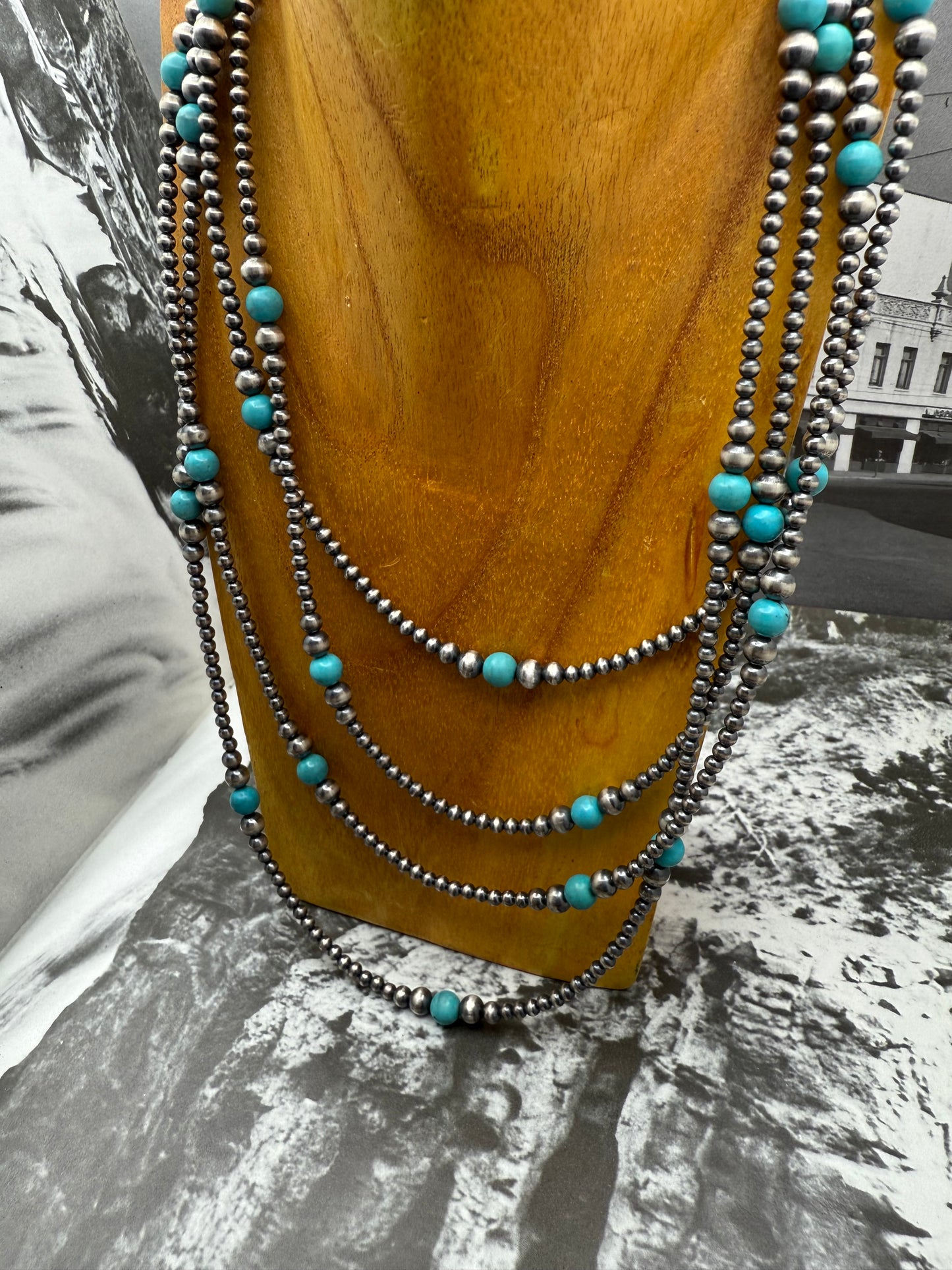 Round Turquoise Bead vari Pearl Necklace