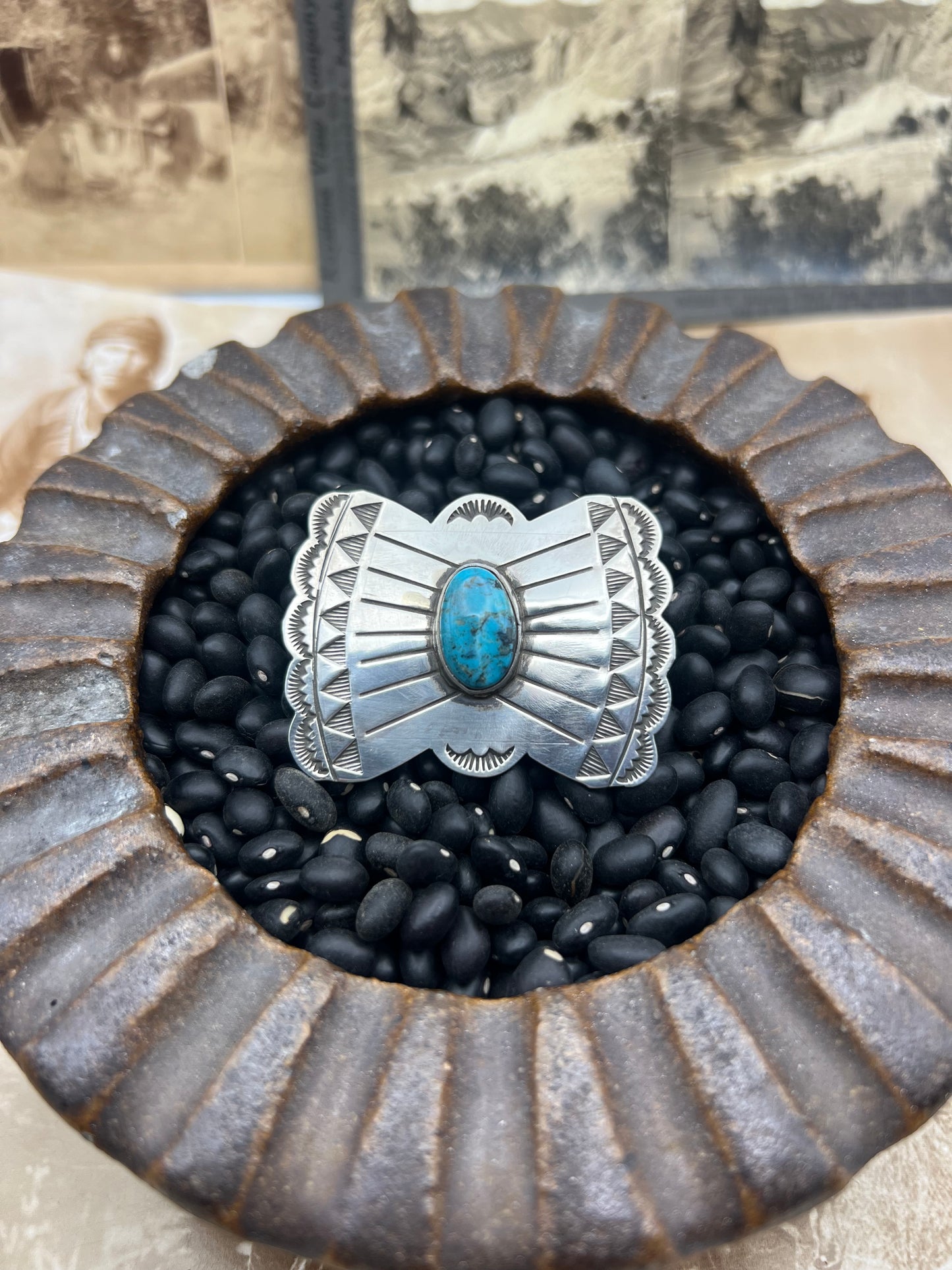Bow Ring size 10.5