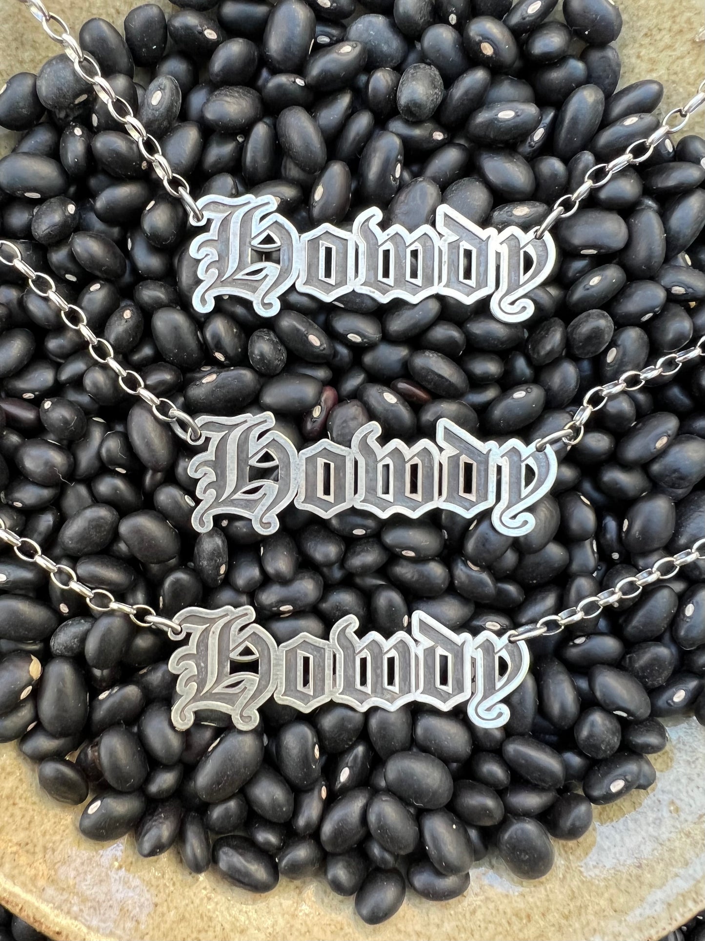 HOWDY necklace sterling silver 18” old English
