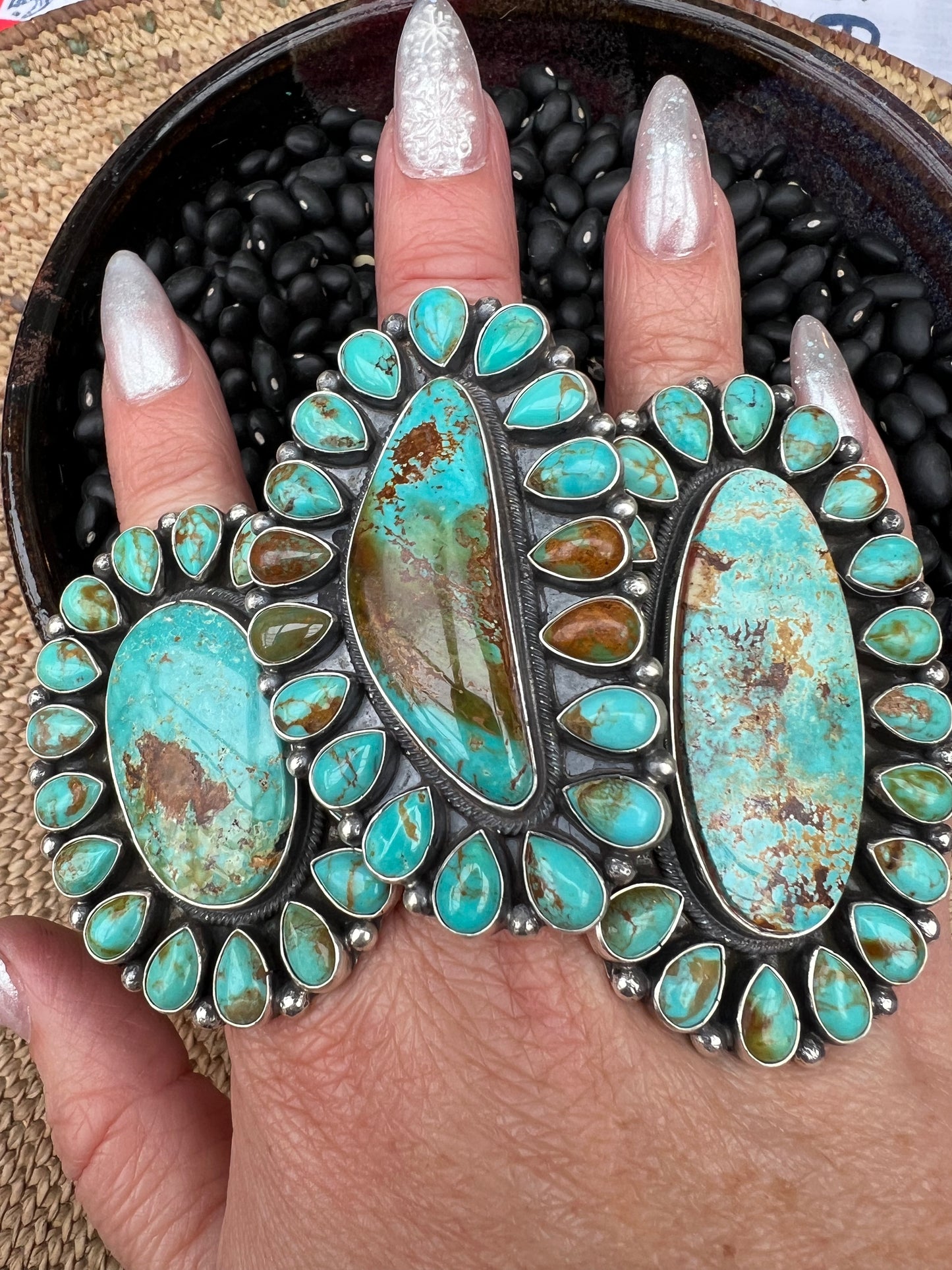 Large Cluster Ring