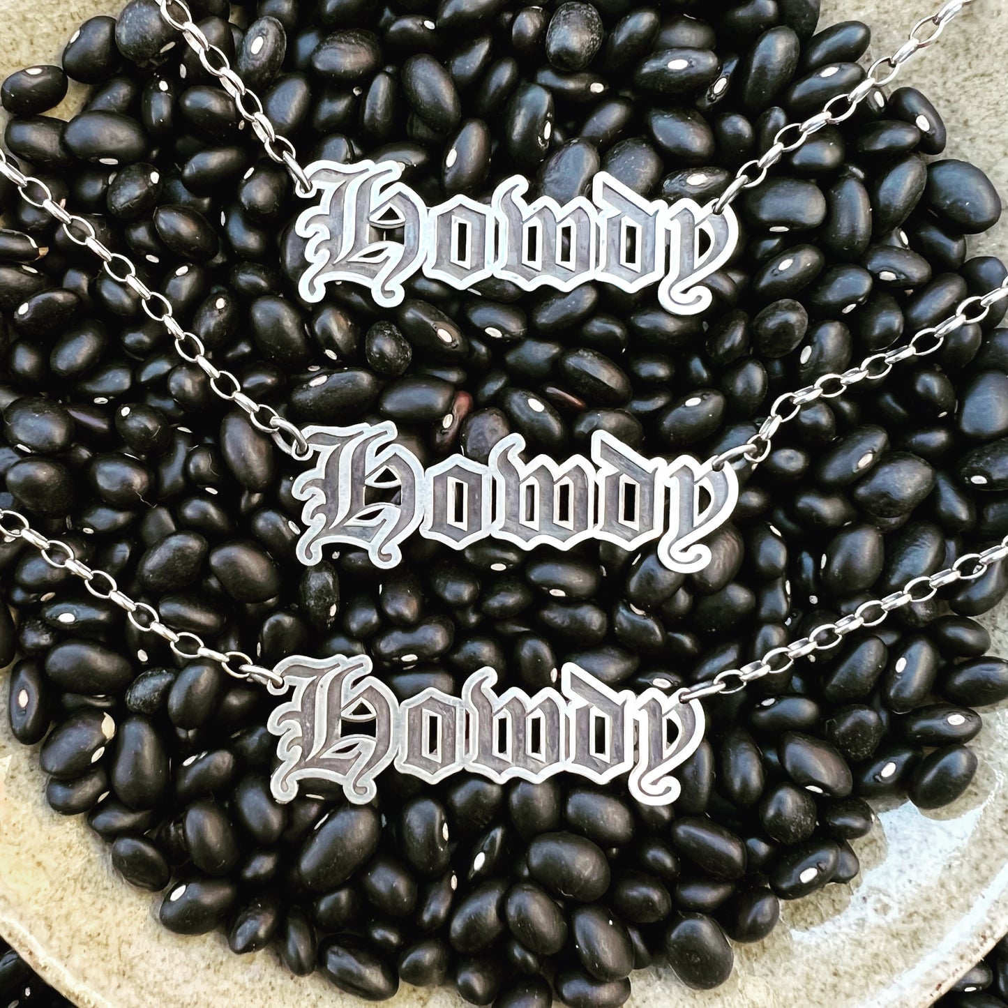 HOWDY necklace sterling silver 18” old English