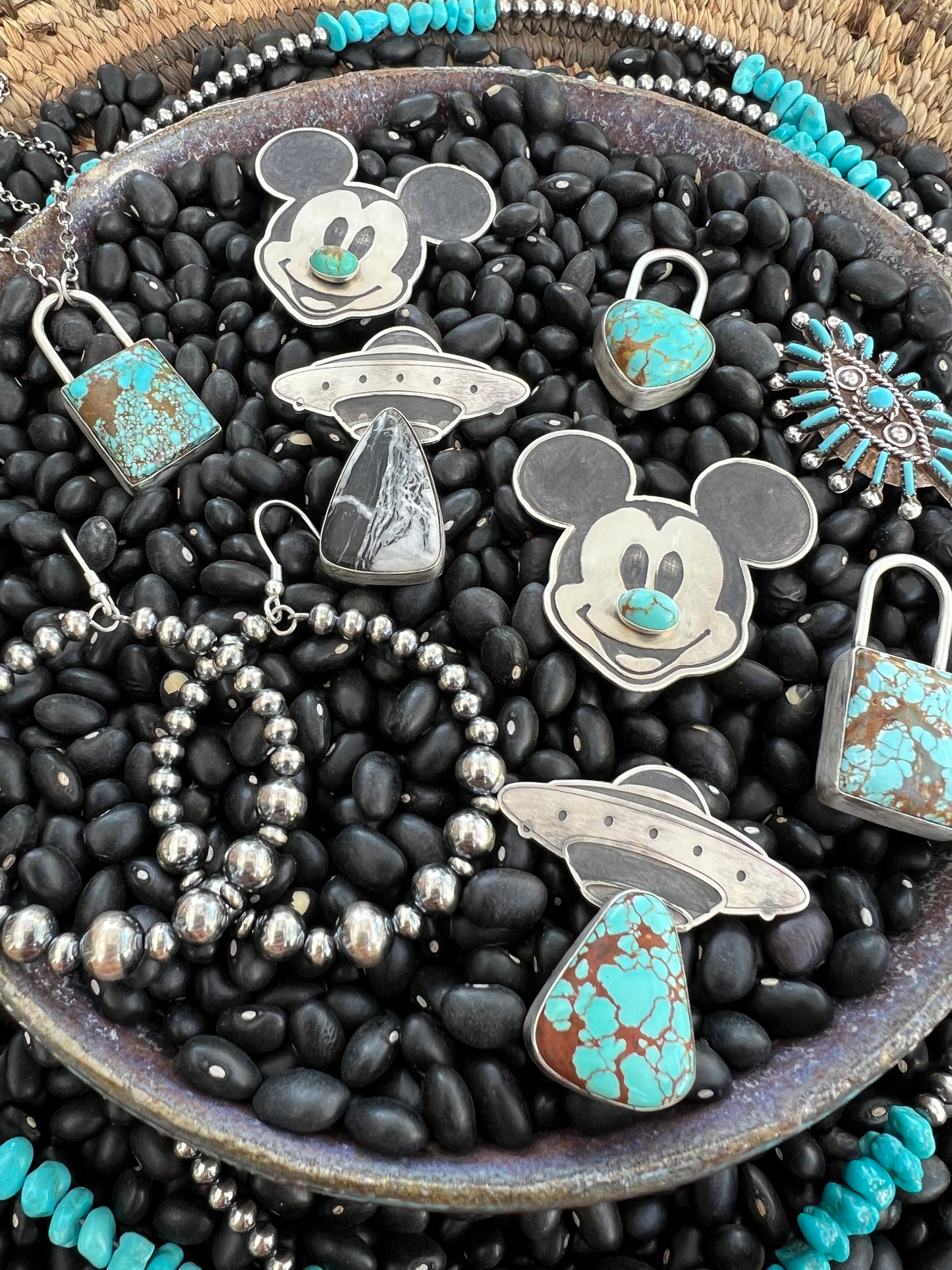Zuni needlepoint evil eye Cluster Ring