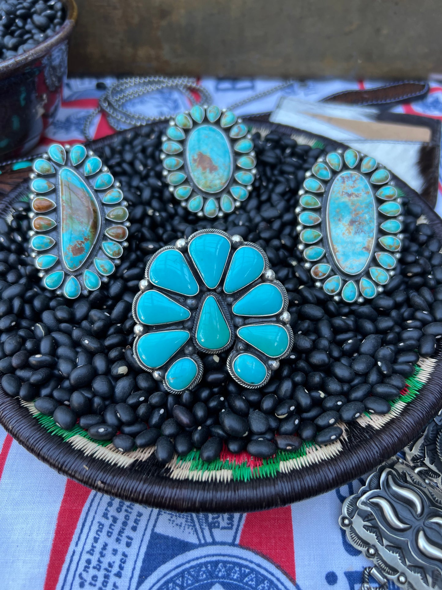 Large Cluster Ring