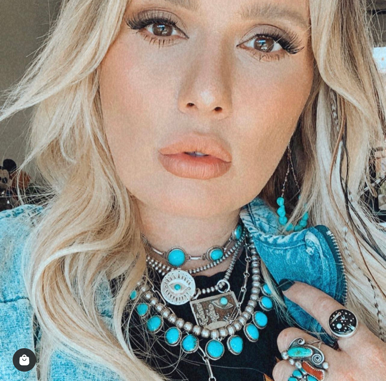 Turquoise Heart Choker