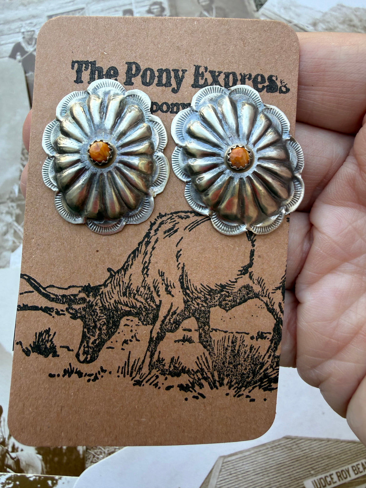 Concho Spiny Oyster Earrings
