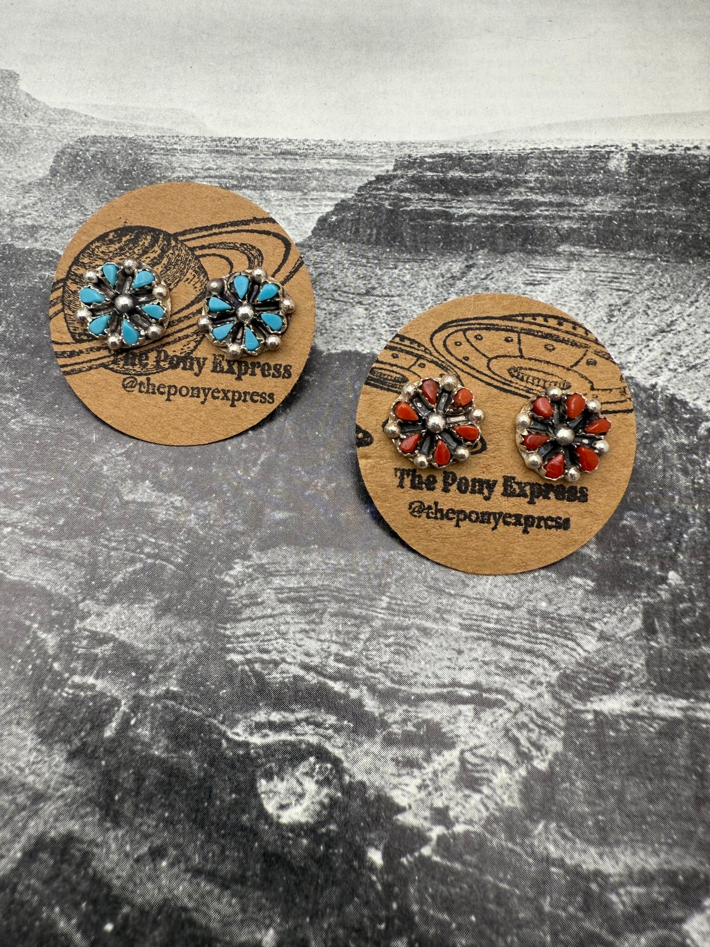 Mini Cluster Stud Earrings