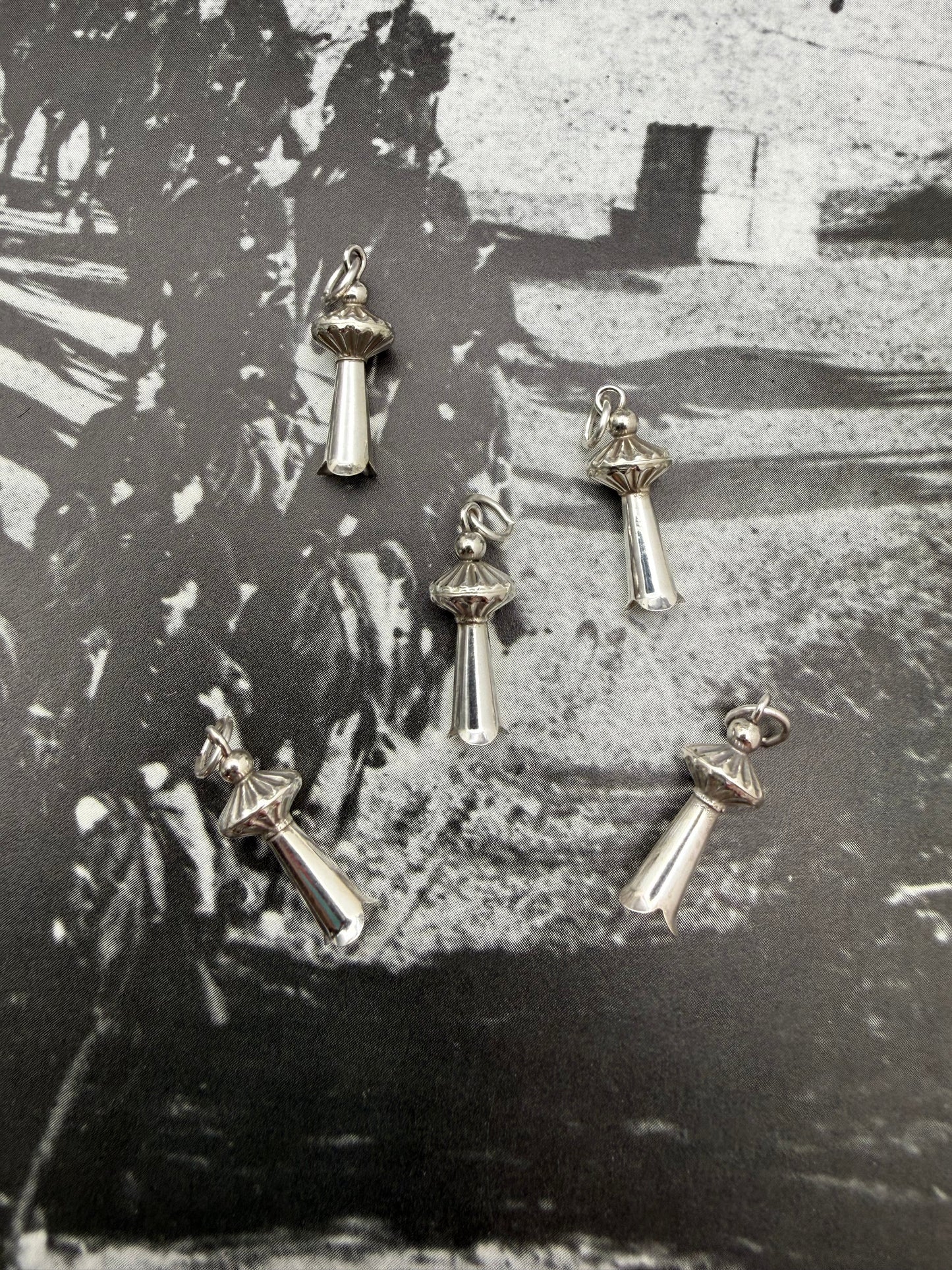 Squash Blossom Flower Benchmade Hogan Bead 8mm