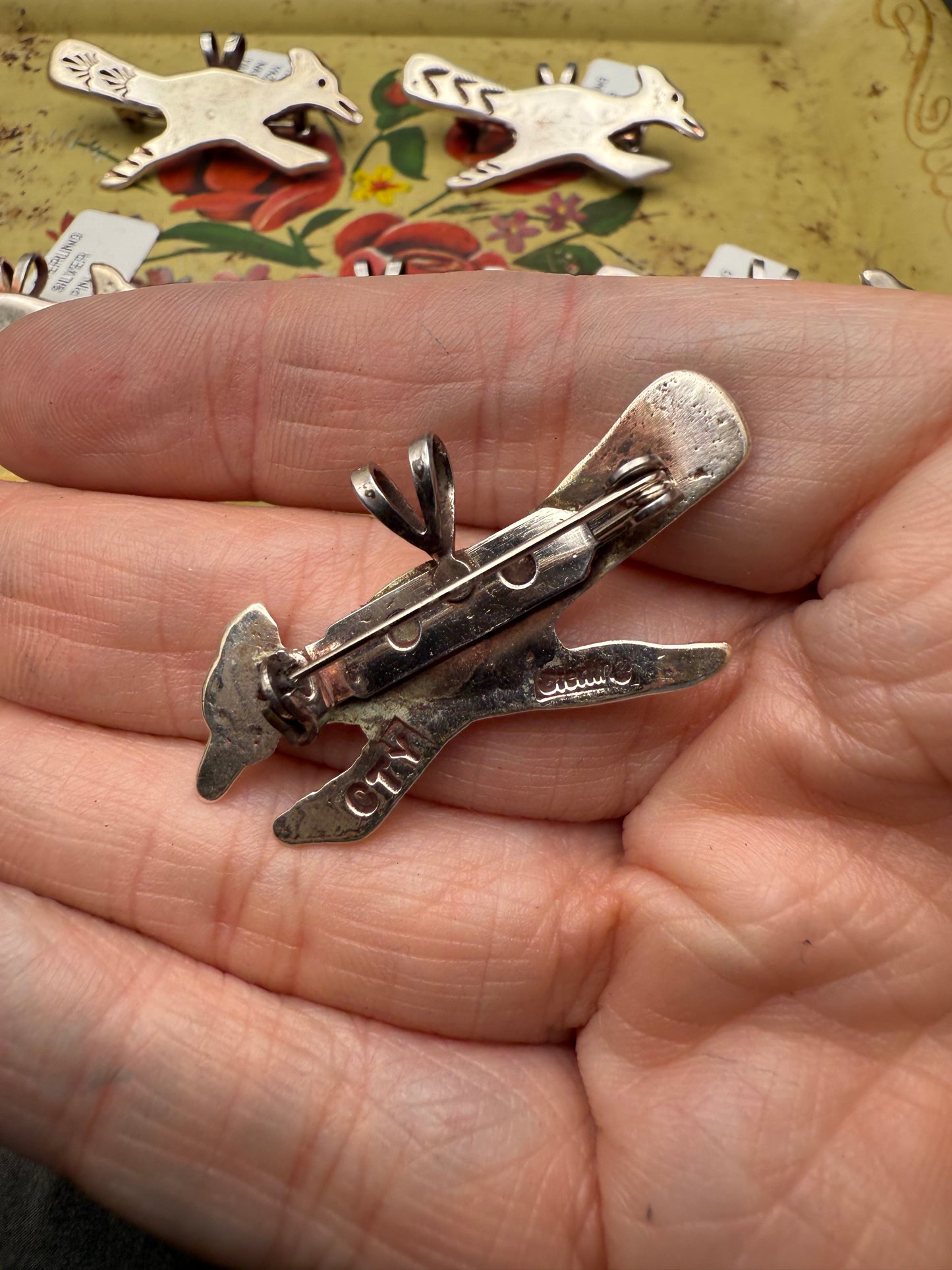 Road Runner Stamped Pin Pendant