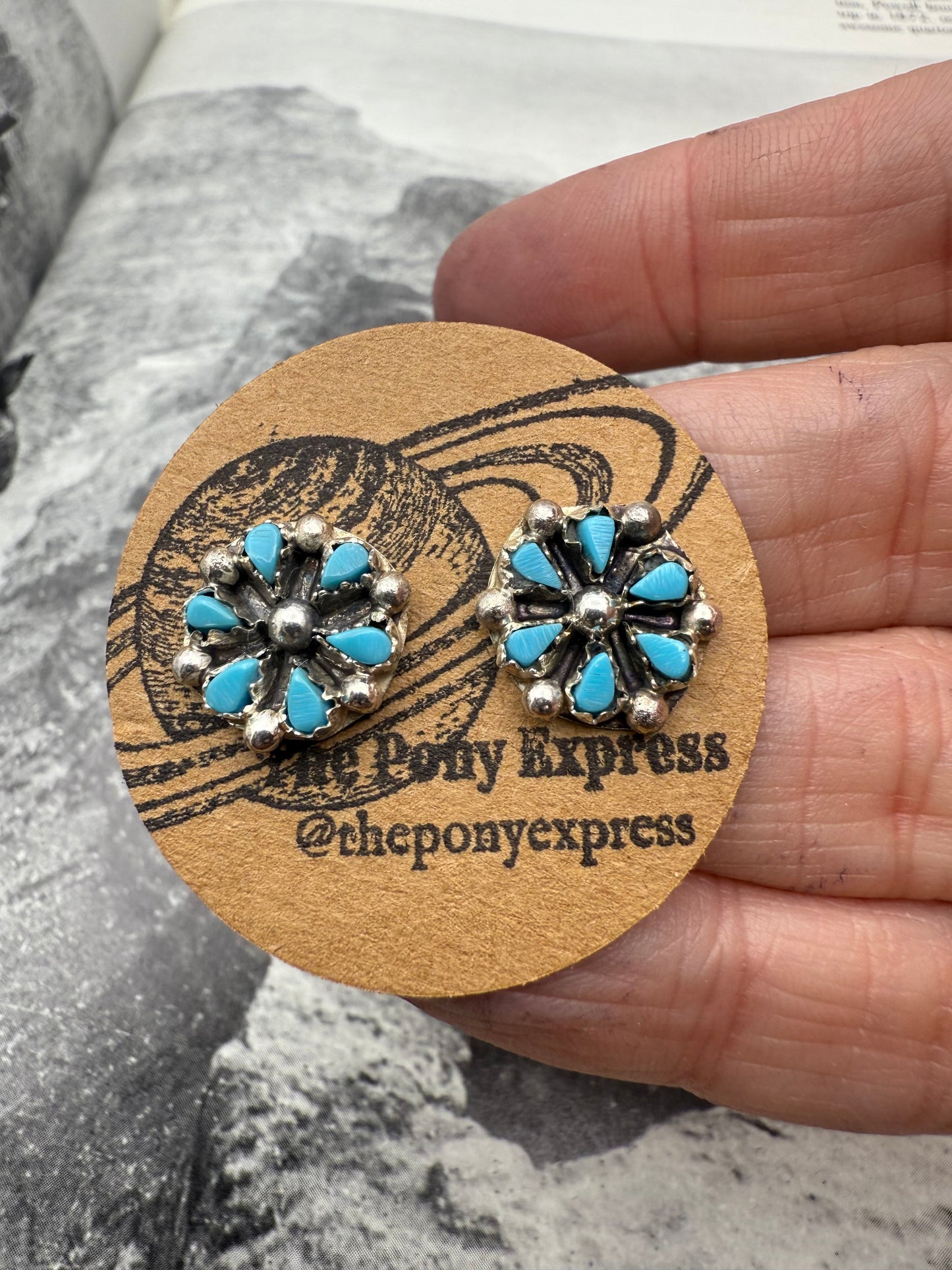 Mini Cluster Stud Earrings