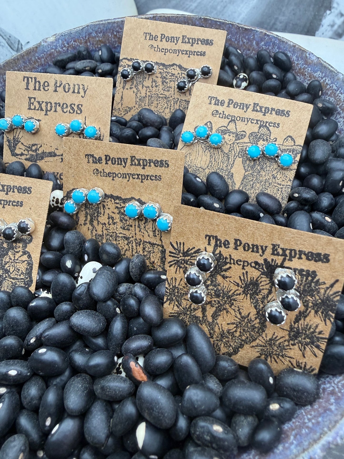 Triple Onyx Stone Curved Studs
