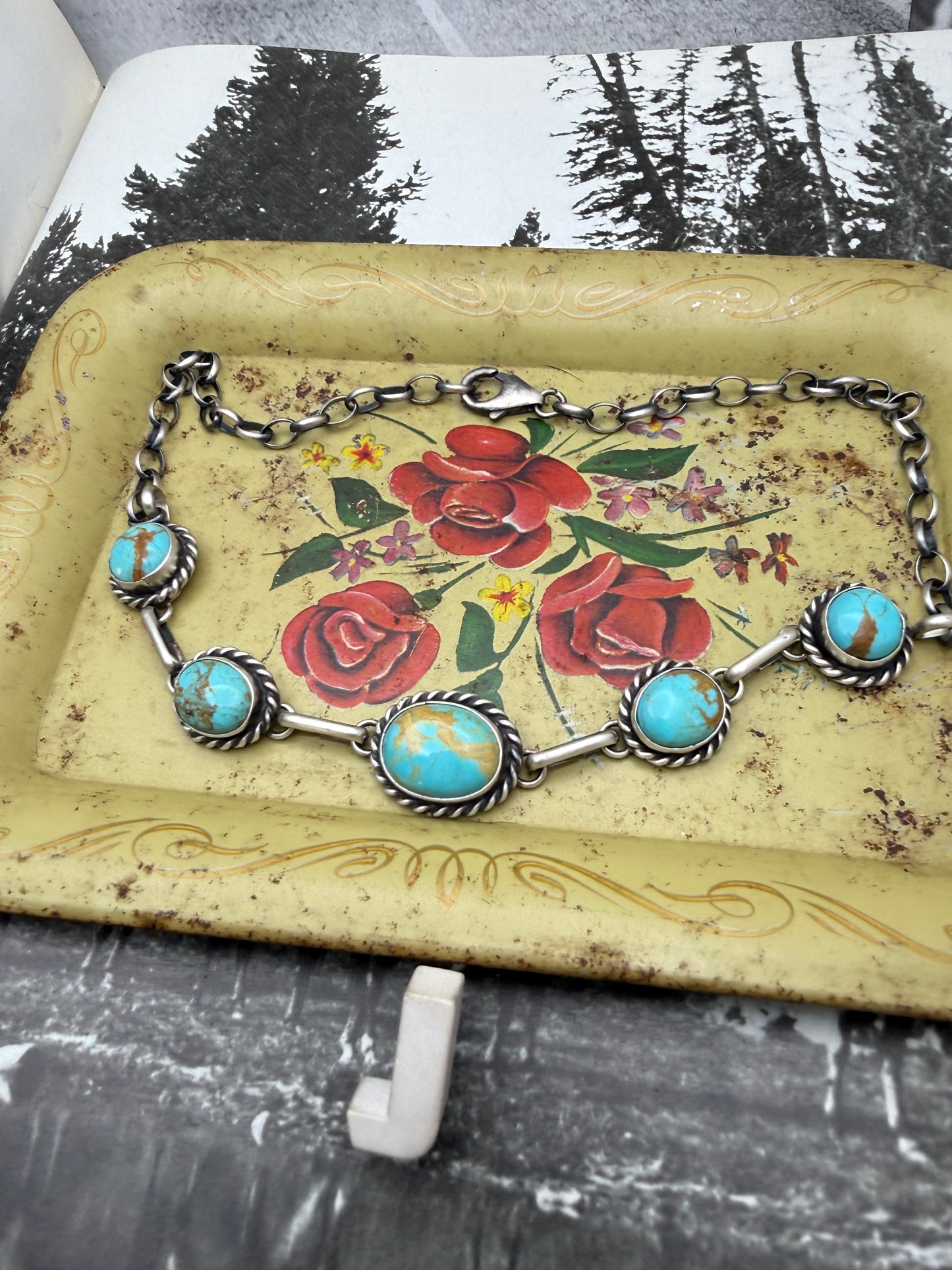 Kingman 5 Stone Choker J