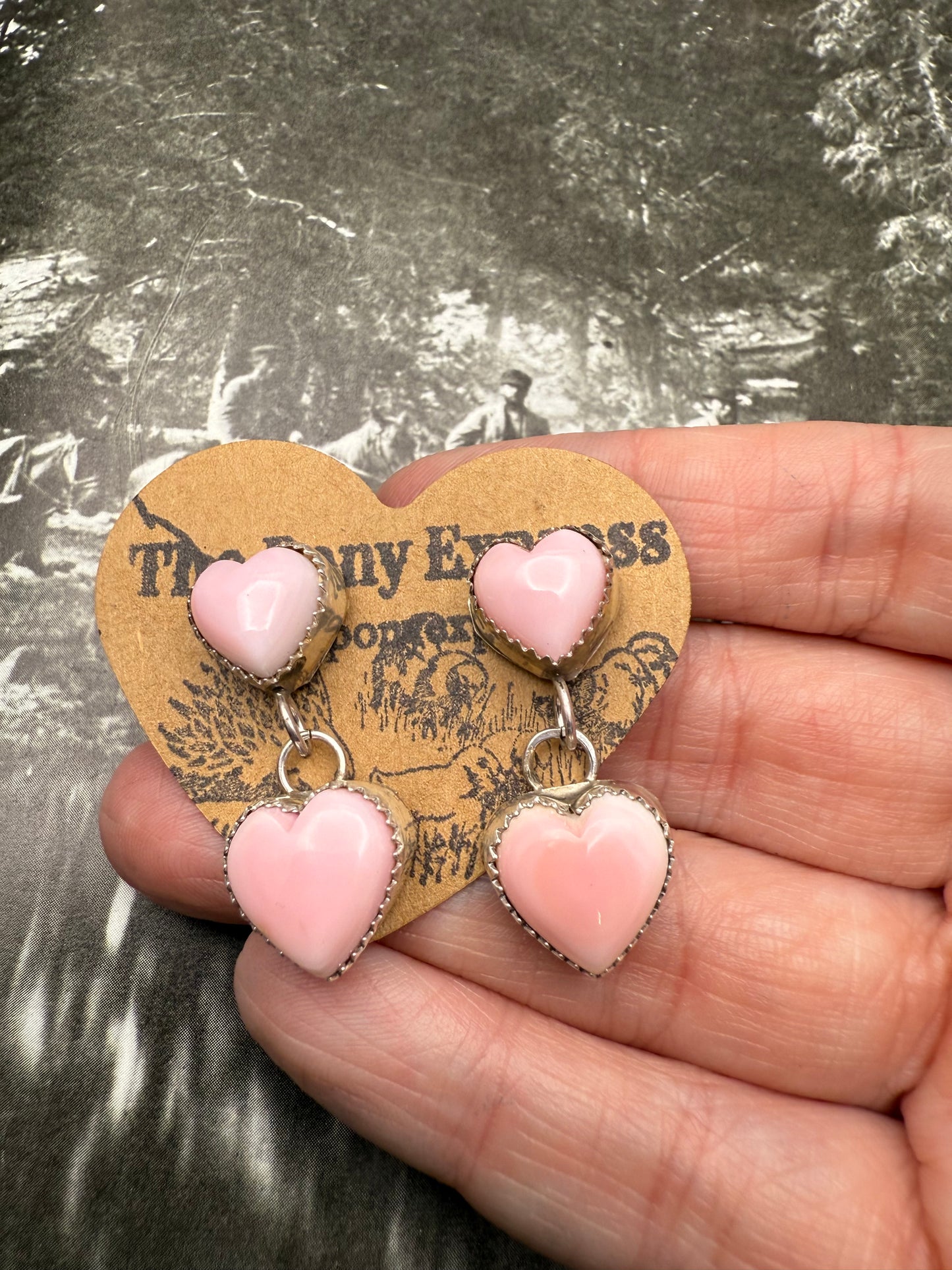 Pink Heart Conch Earrings