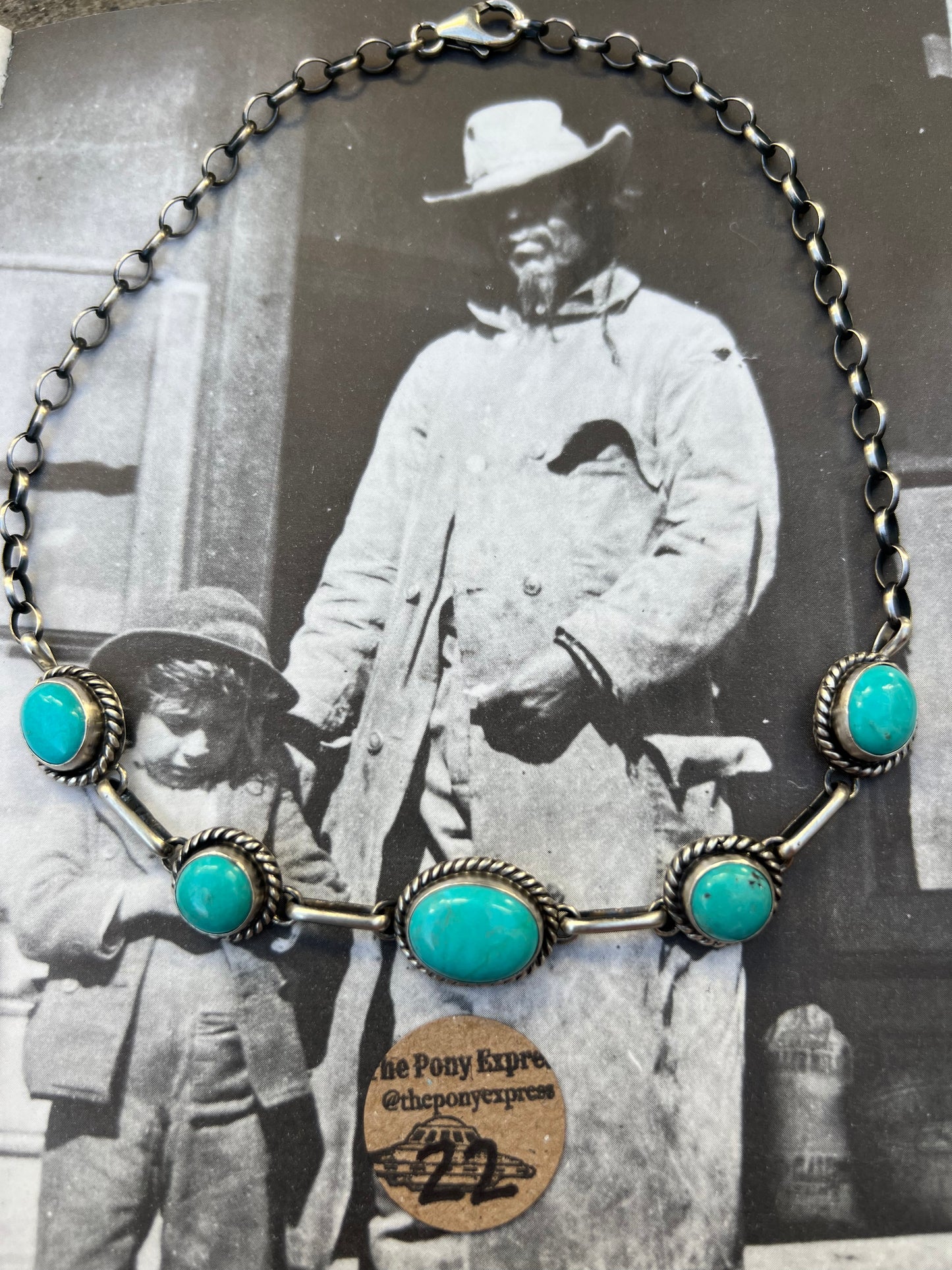 Kingman 5 Stone Choker