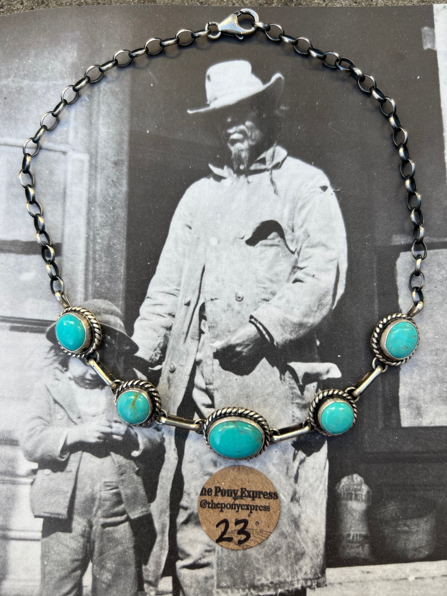 Kingman 5 Stone Choker