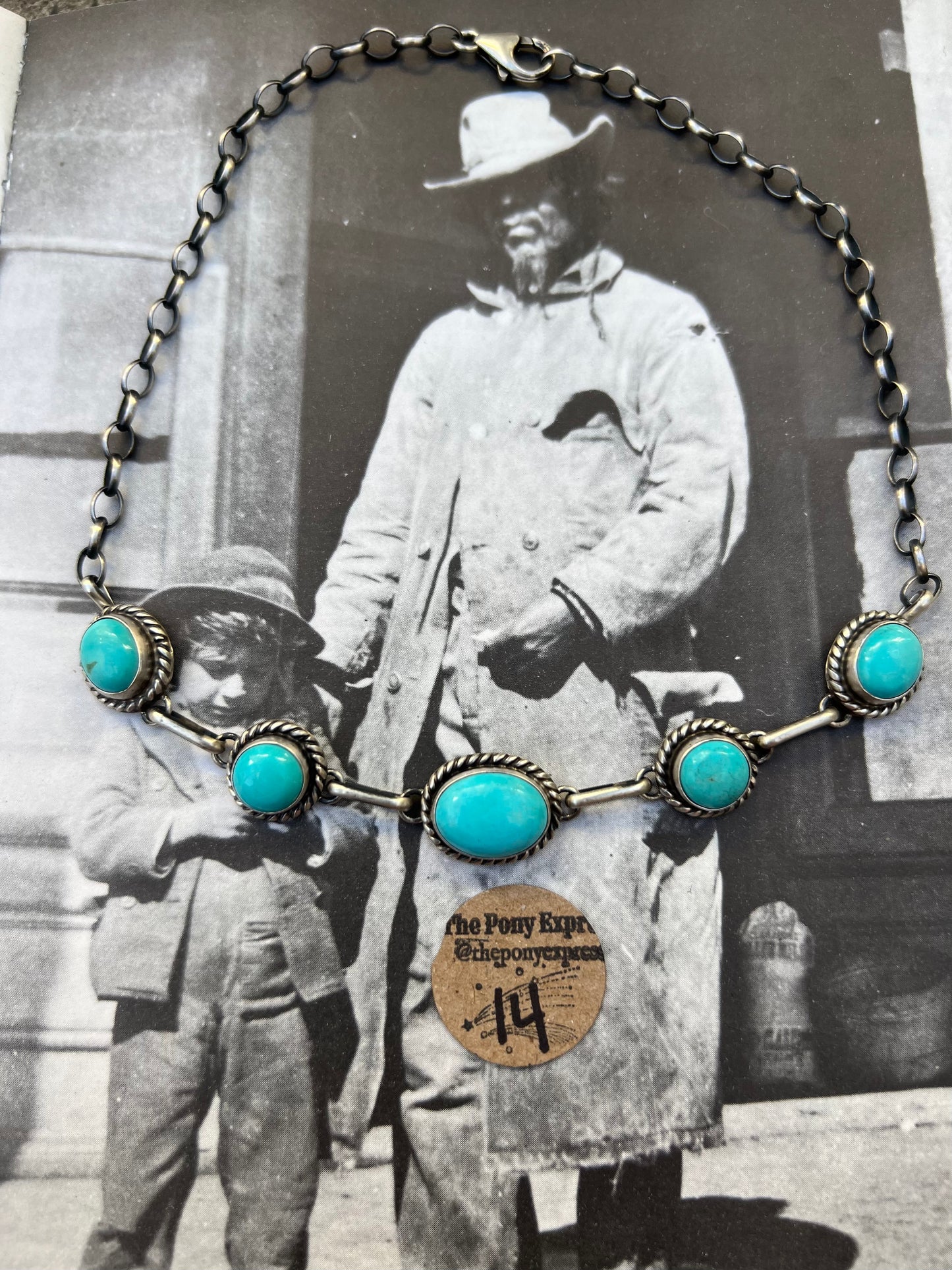 Kingman 5 Stone Choker