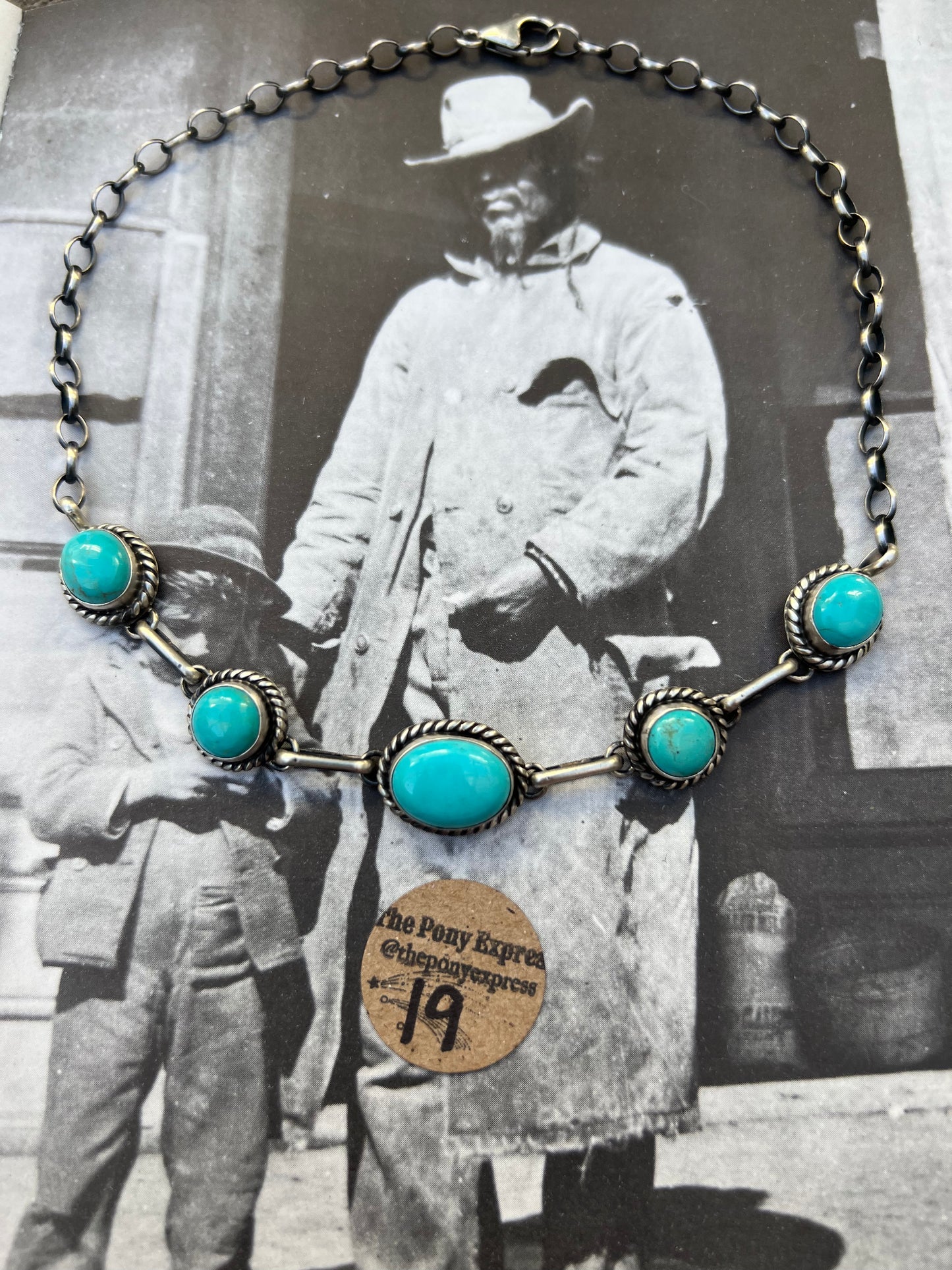 Kingman 5 Stone Choker