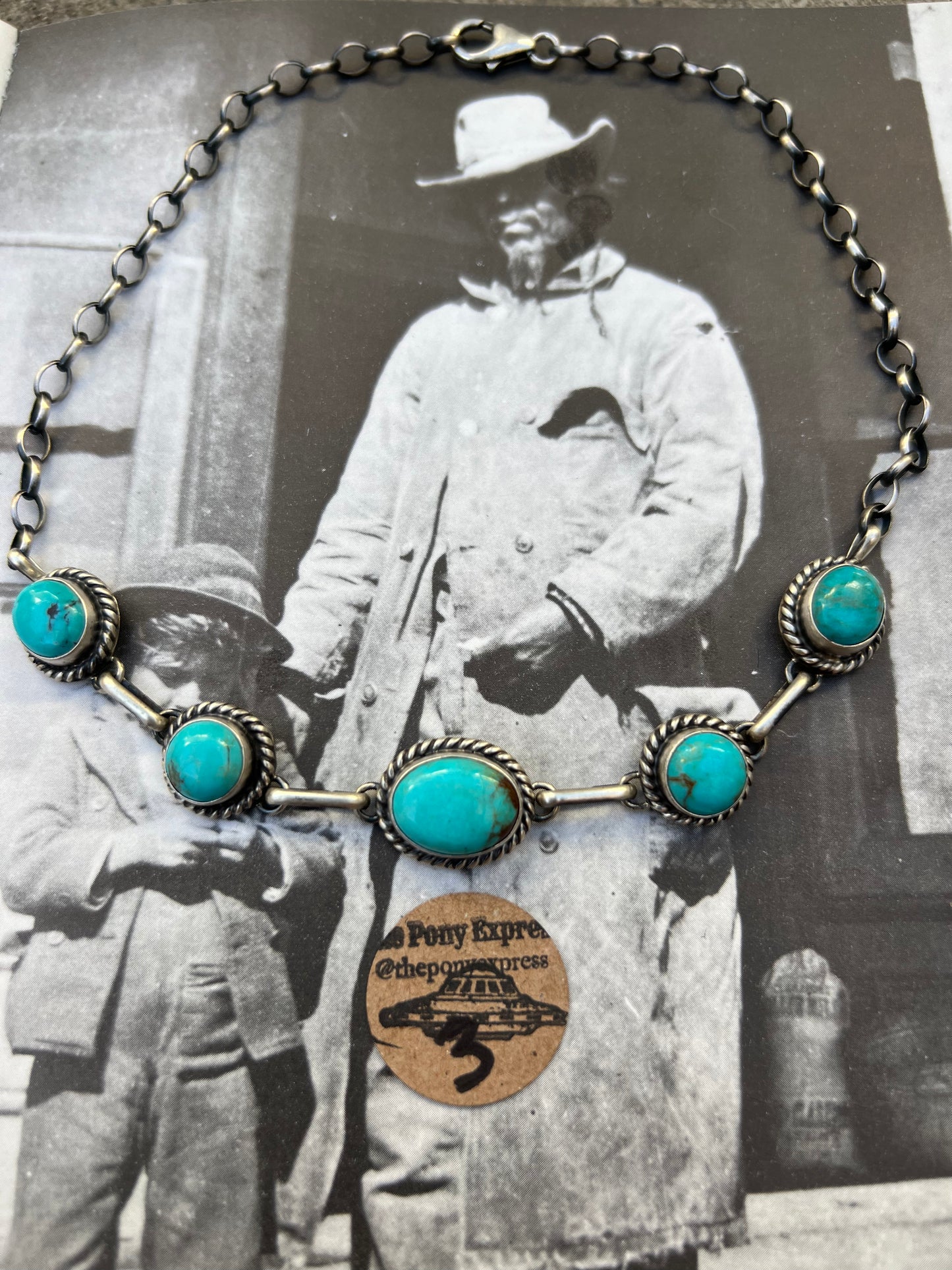 Kingman 5 Stone Choker