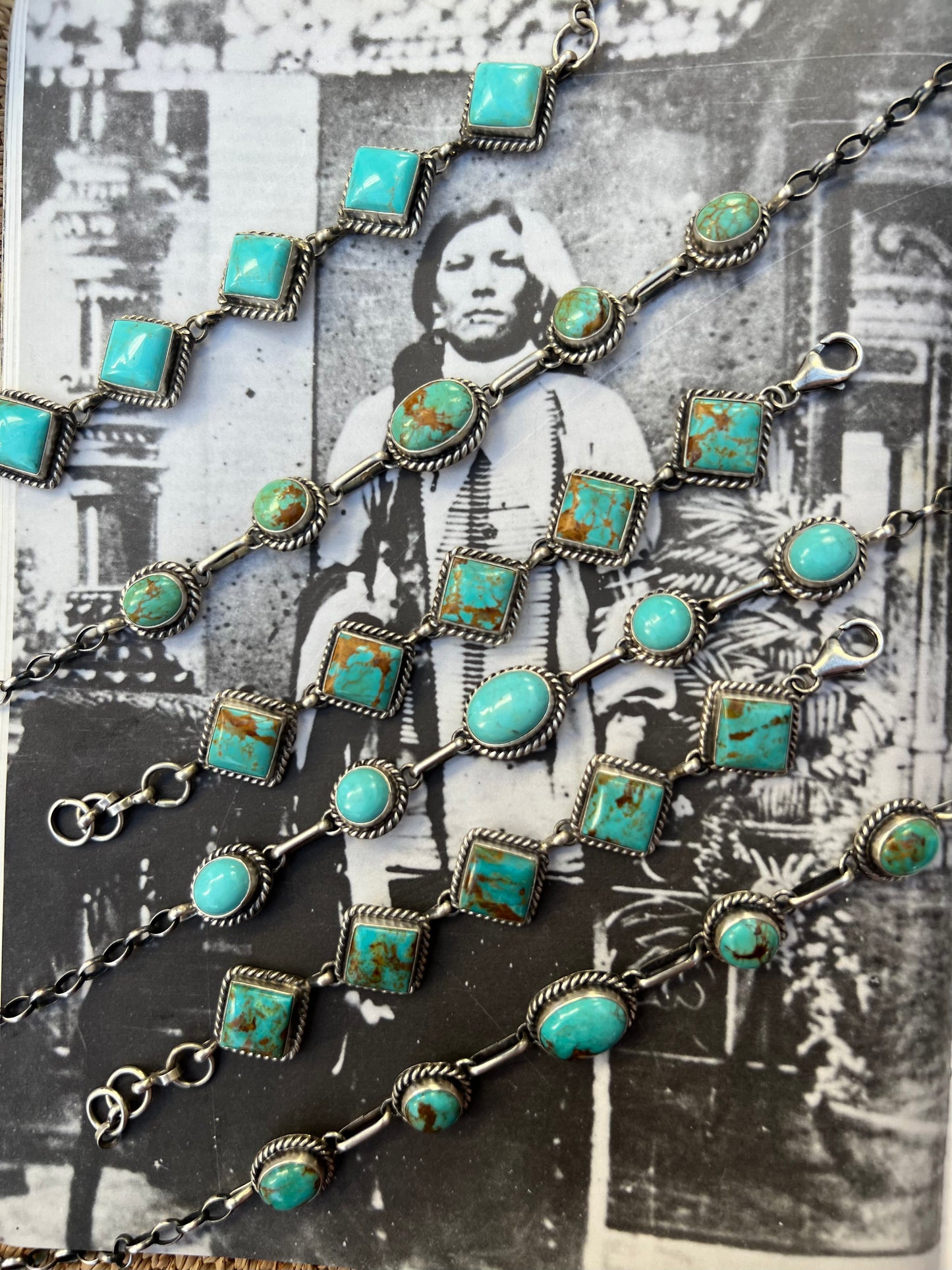 Kingman 5 Stone Choker