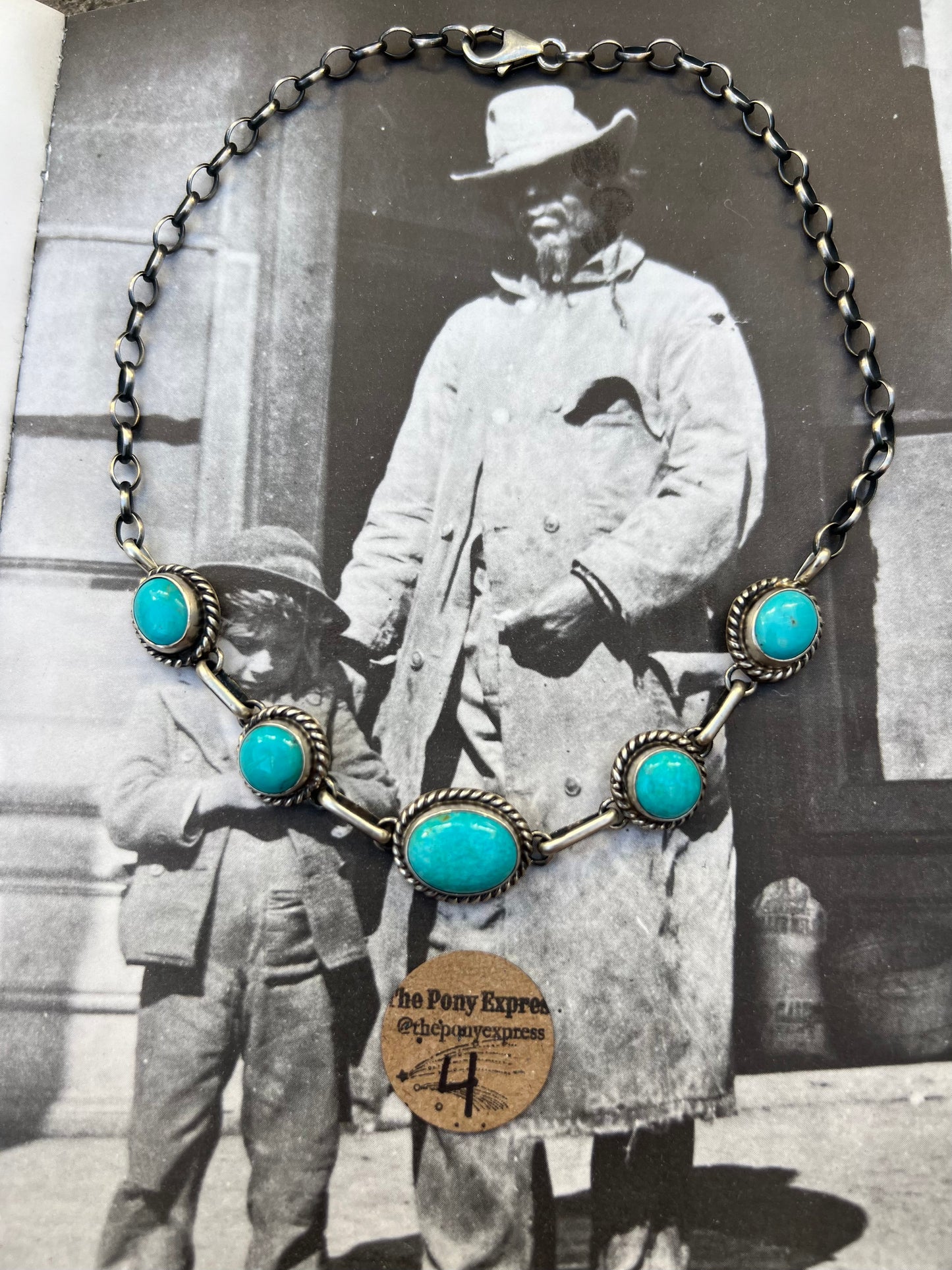 Kingman 5 Stone Choker