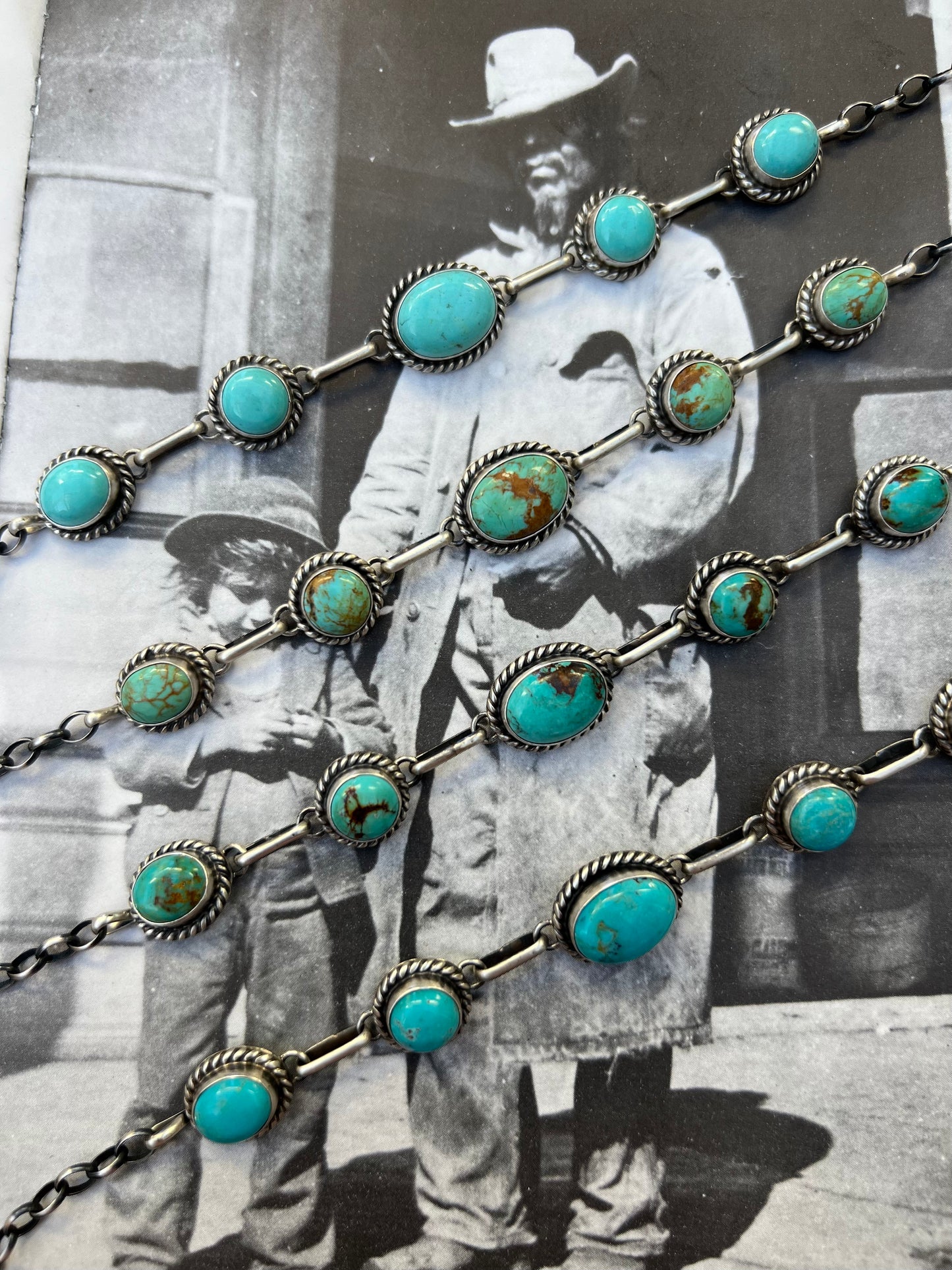 Kingman 5 Stone Choker