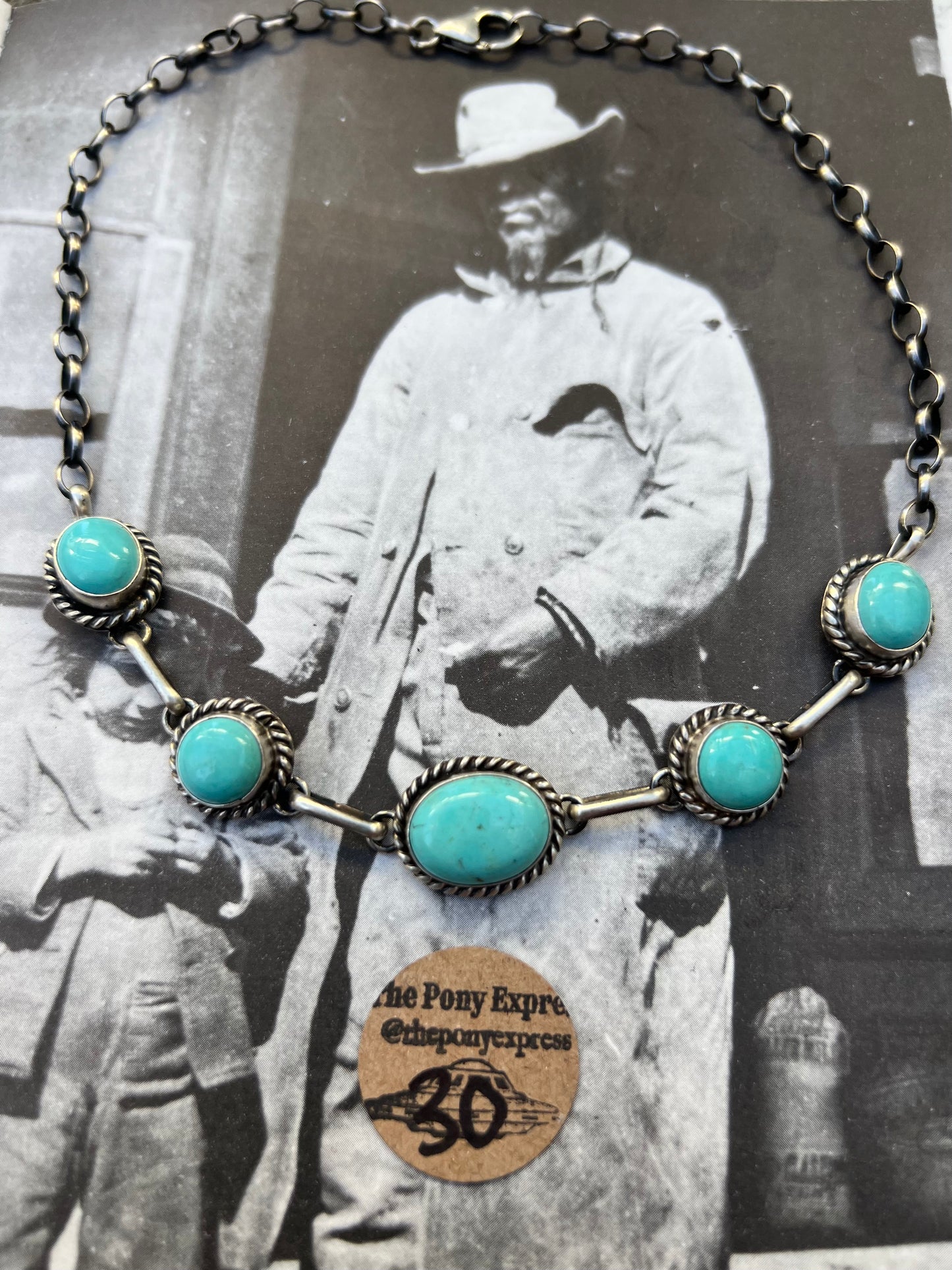 Kingman 5 Stone Choker