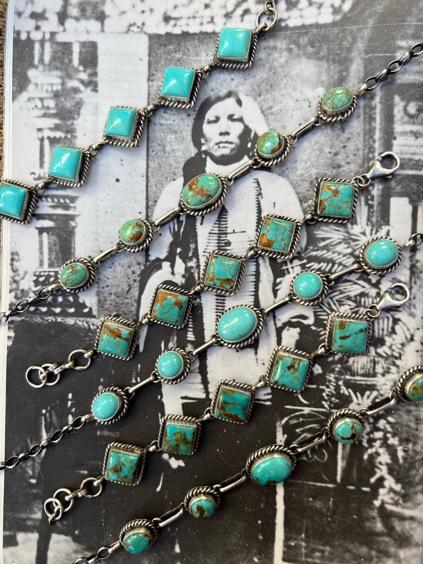 Kingman 5 Stone Choker