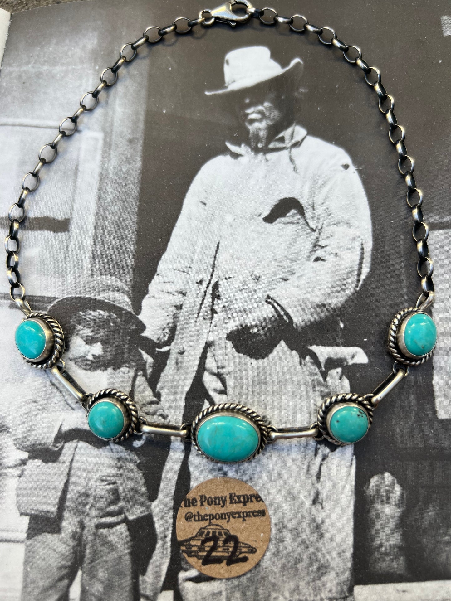 Kingman 5 Stone Choker