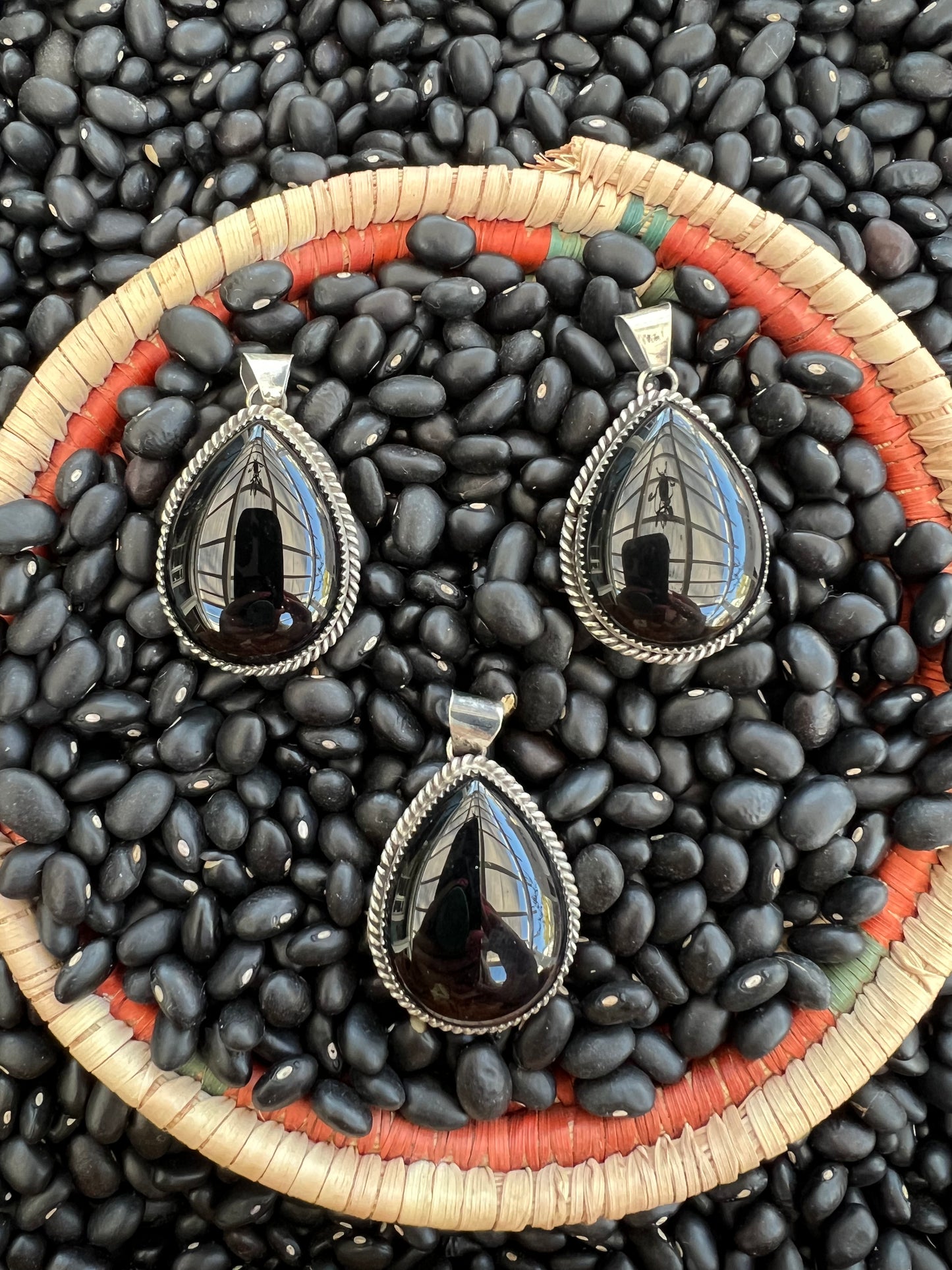 Sable Black Onyx Pendant