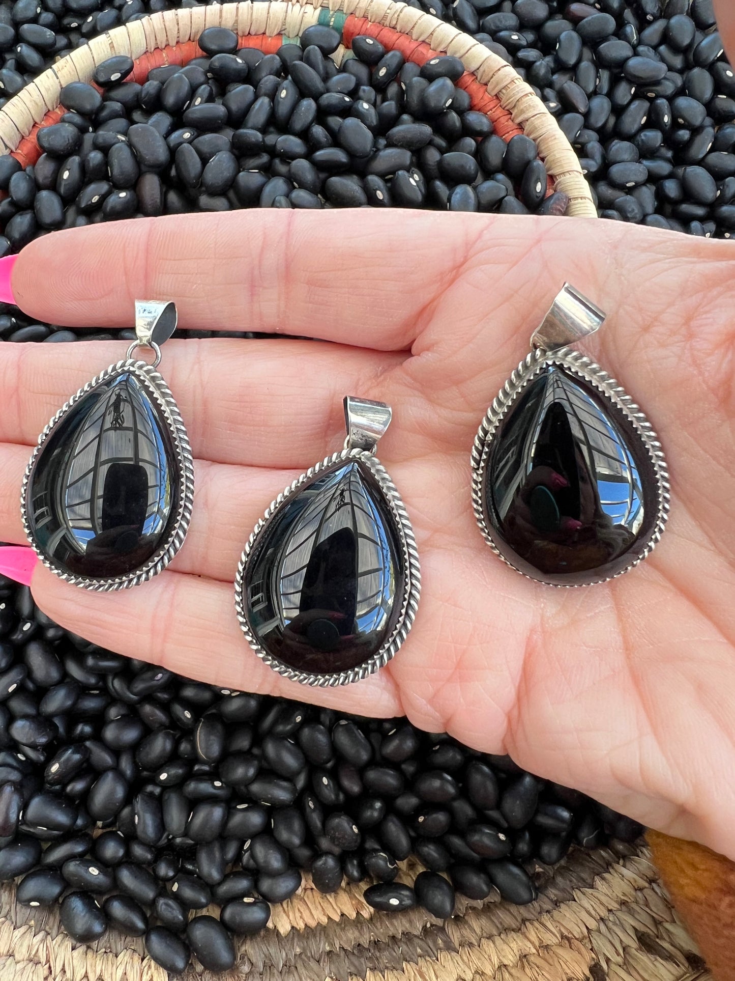 Sable Black Onyx Pendant